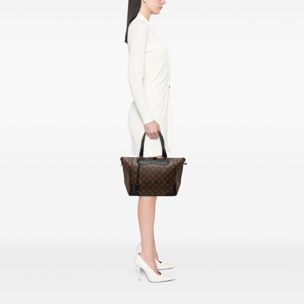 Louis Vuitton Monogram Estrela MM