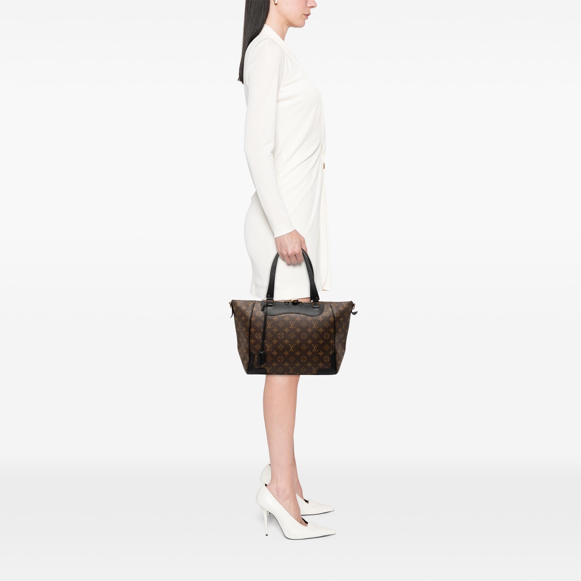 Louis Vuitton Monogram Estrela MM