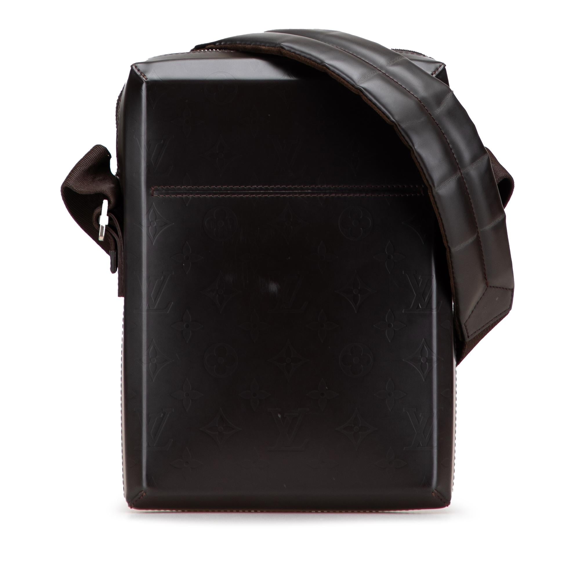 Louis Vuitton Monogram Glace Bobby