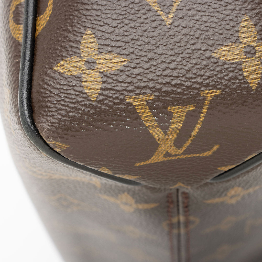 Louis Vuitton Monogram Macassar Canvas District MM Messenger