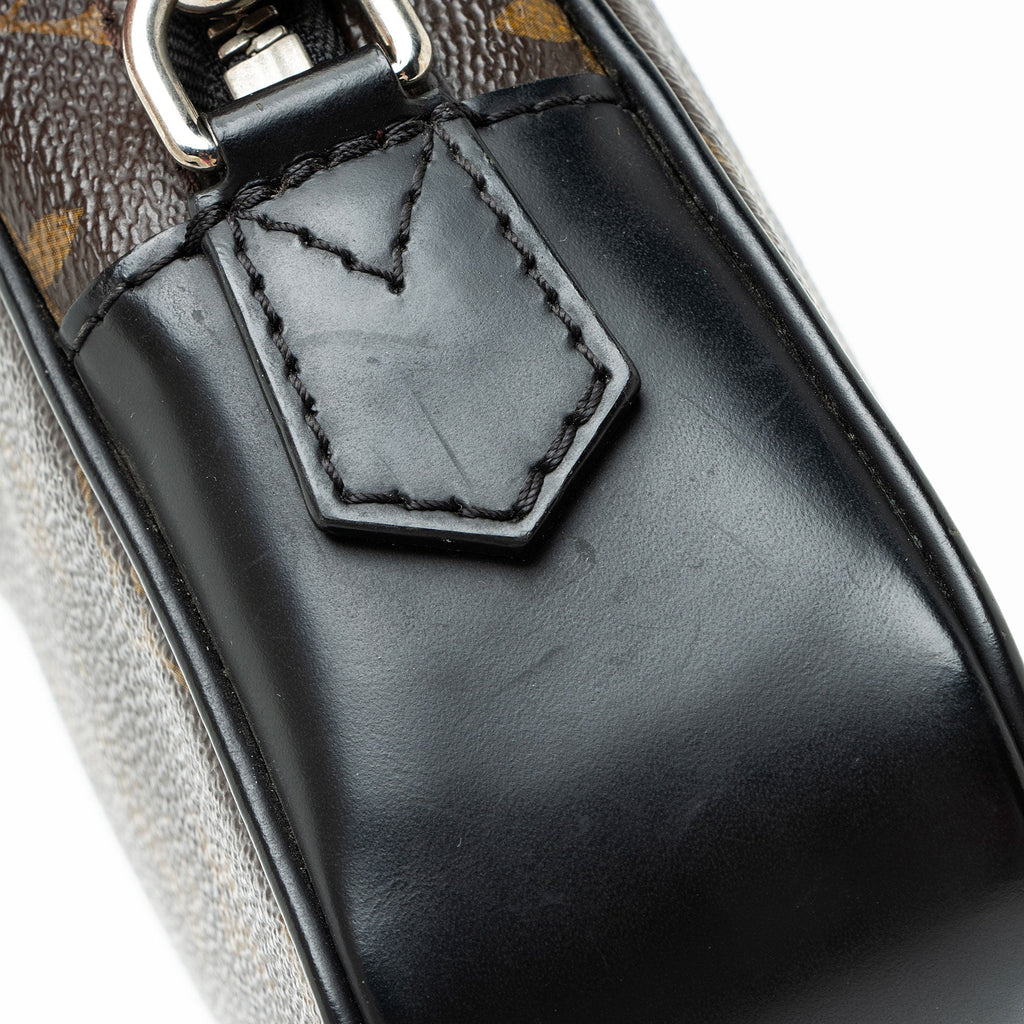Louis Vuitton Monogram Macassar Kasai Clutch
