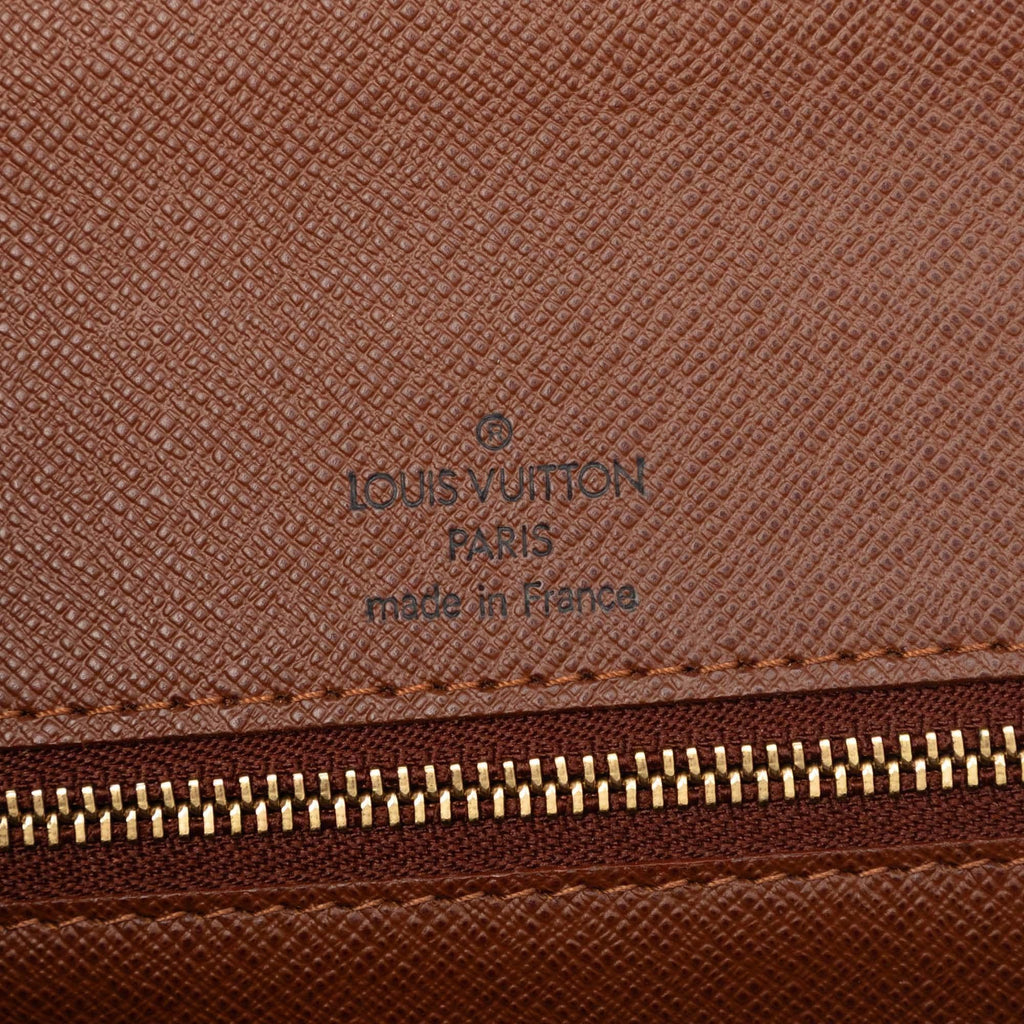 Louis Vuitton Monogram Monceau 28