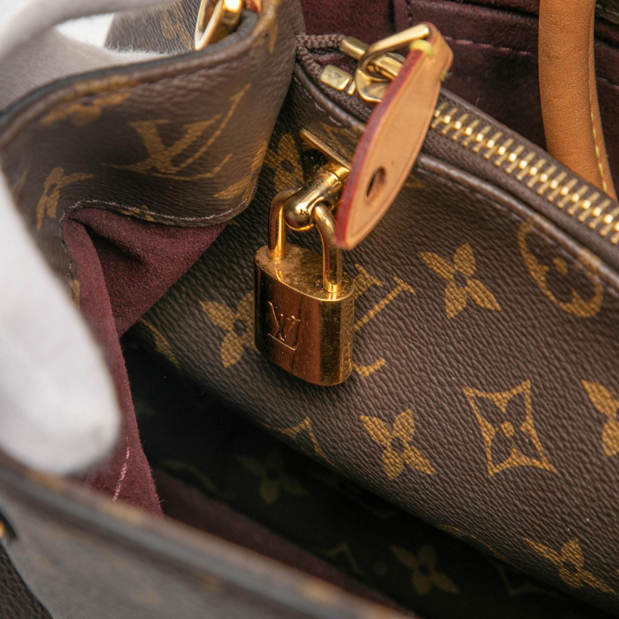 Louis Vuitton Monogram Montaigne MM