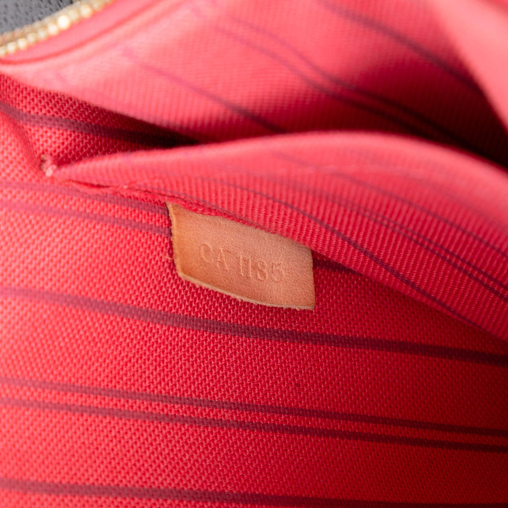 Louis Vuitton Monogram Neverfull MM Pouch