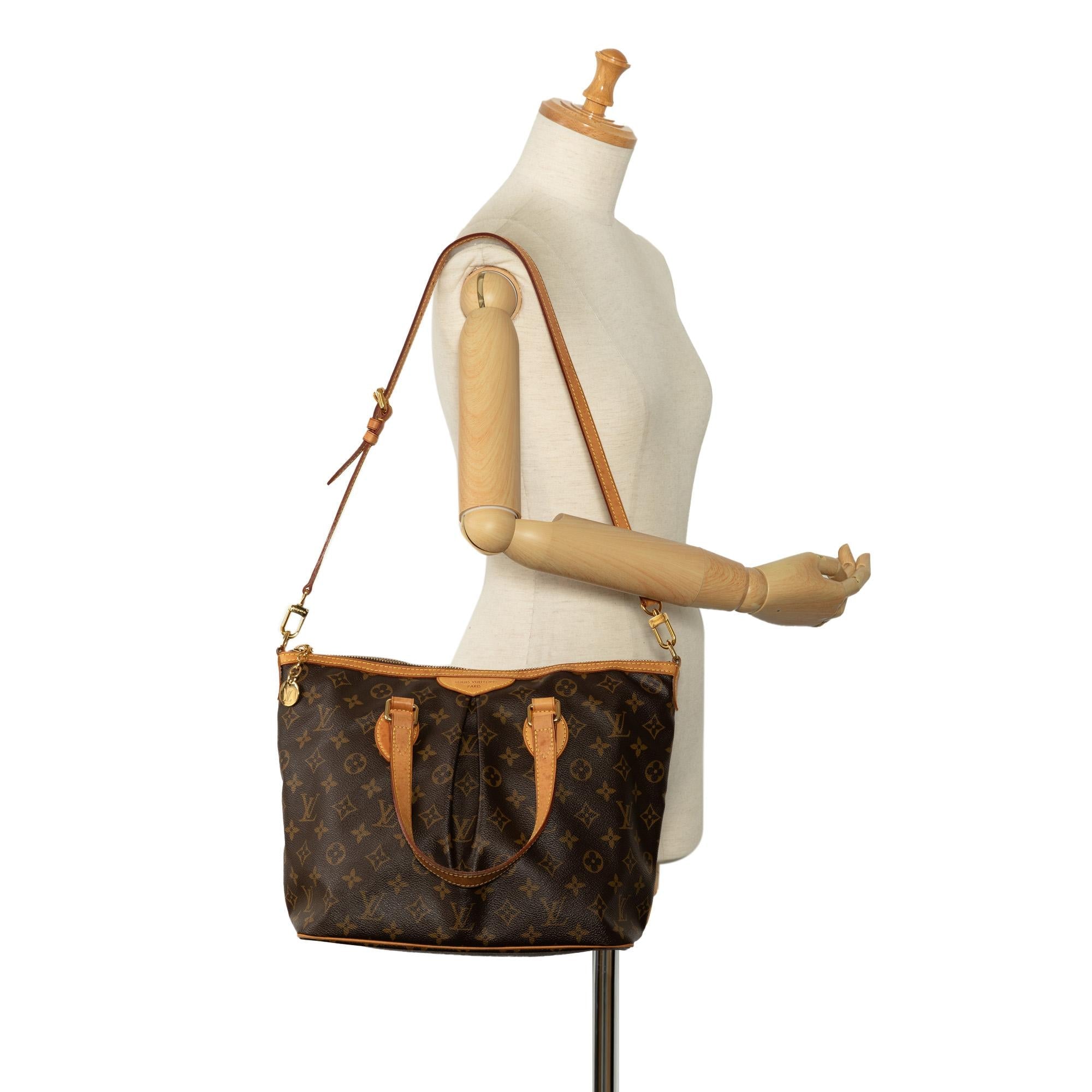 Louis Vuitton Monogram Palermo PM (SHG-wy1E0x)