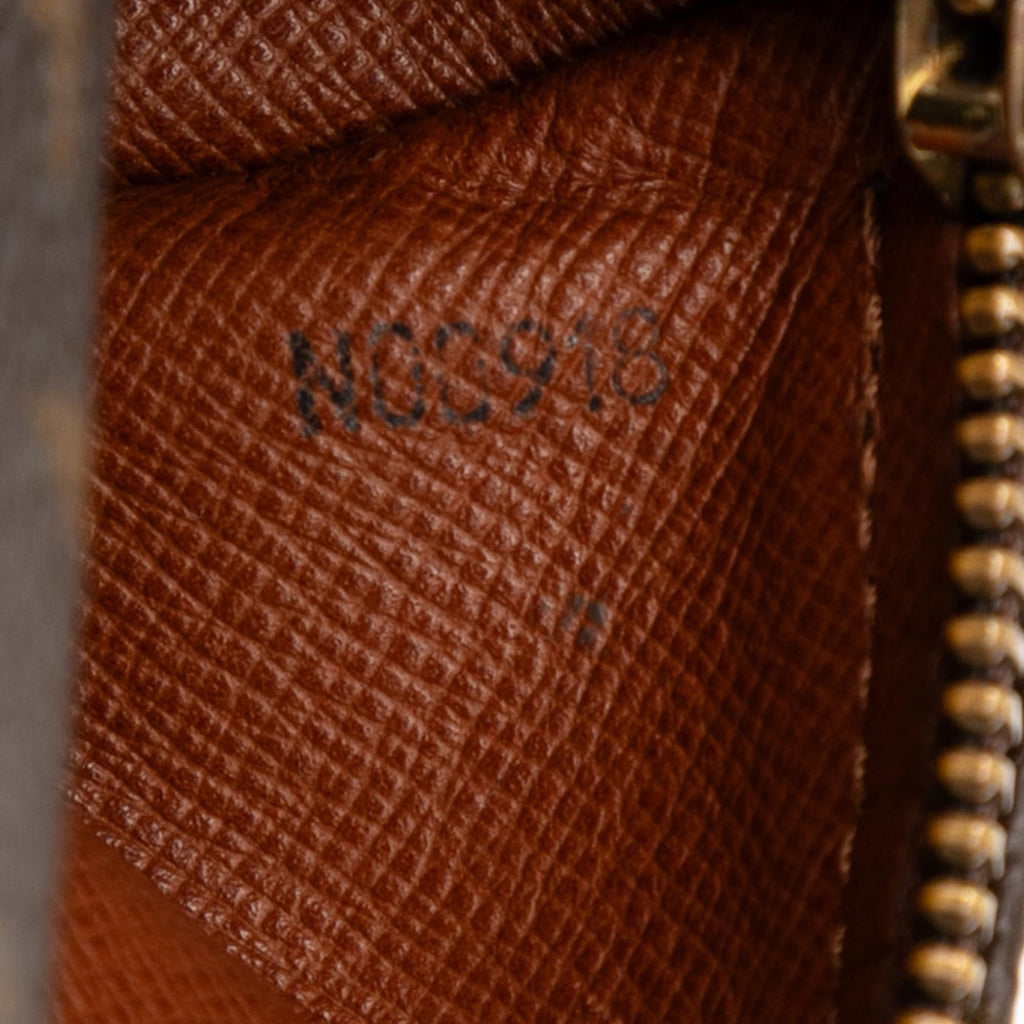 Louis Vuitton Monogram Papillon 26