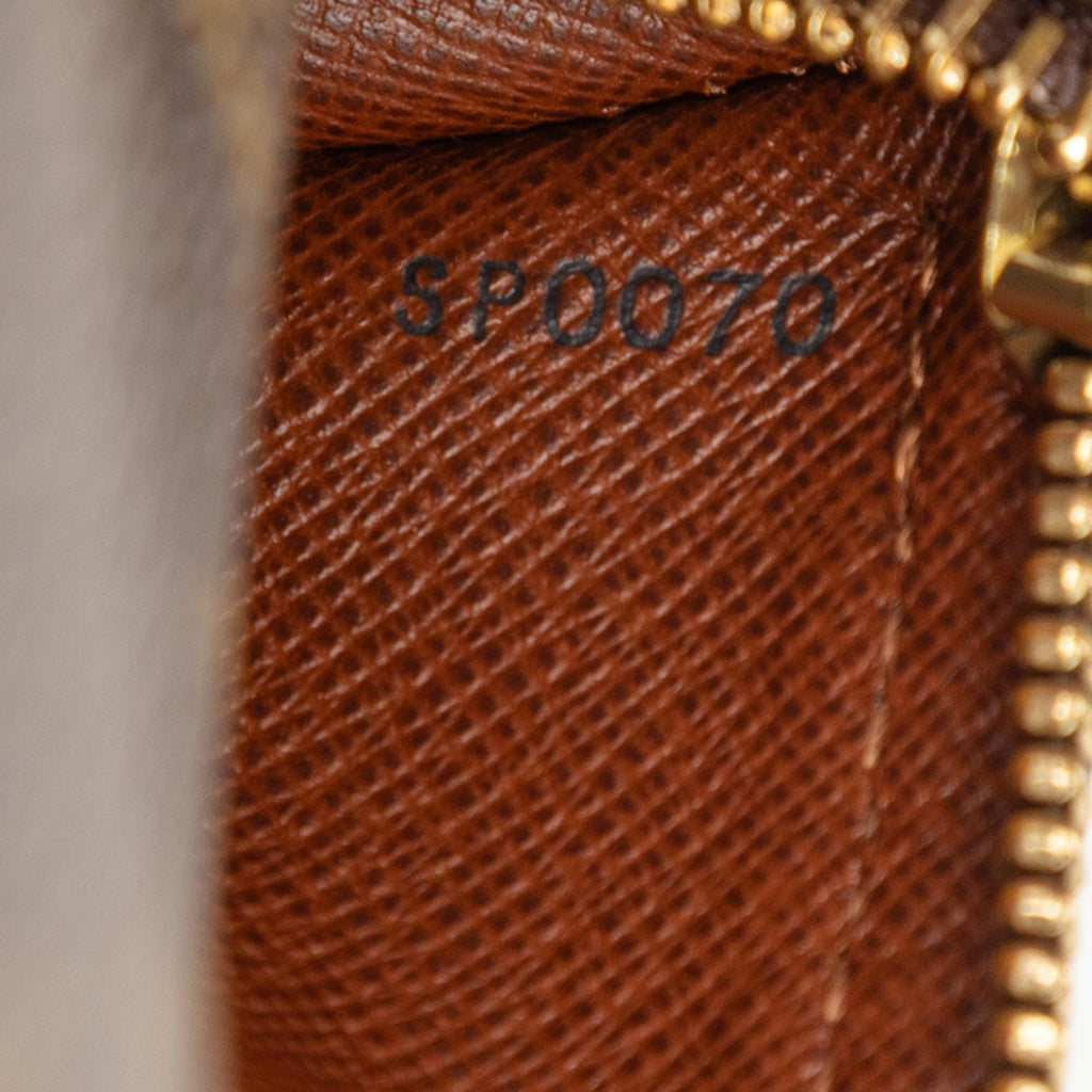 Louis Vuitton Monogram Papillon 26
