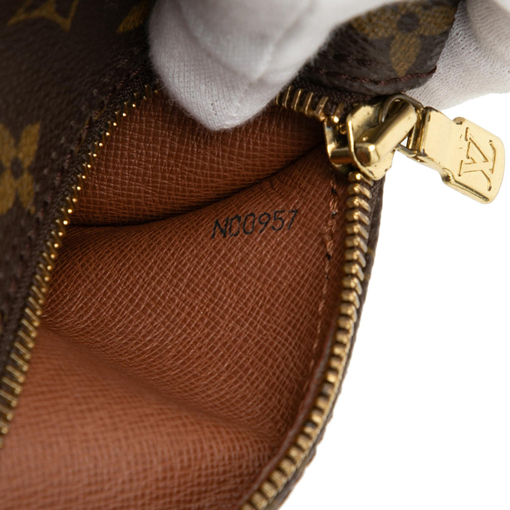 Louis Vuitton Monogram Papillon 30