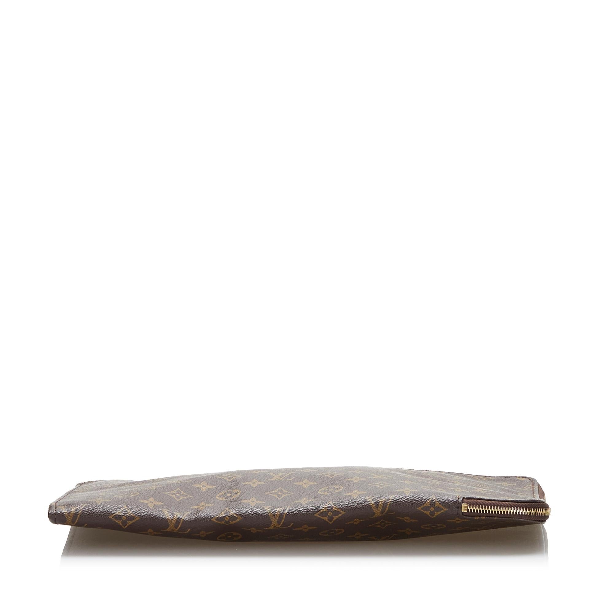 Louis Vuitton Monogram Poche Documents Portfolio (SHG-aJeauv)