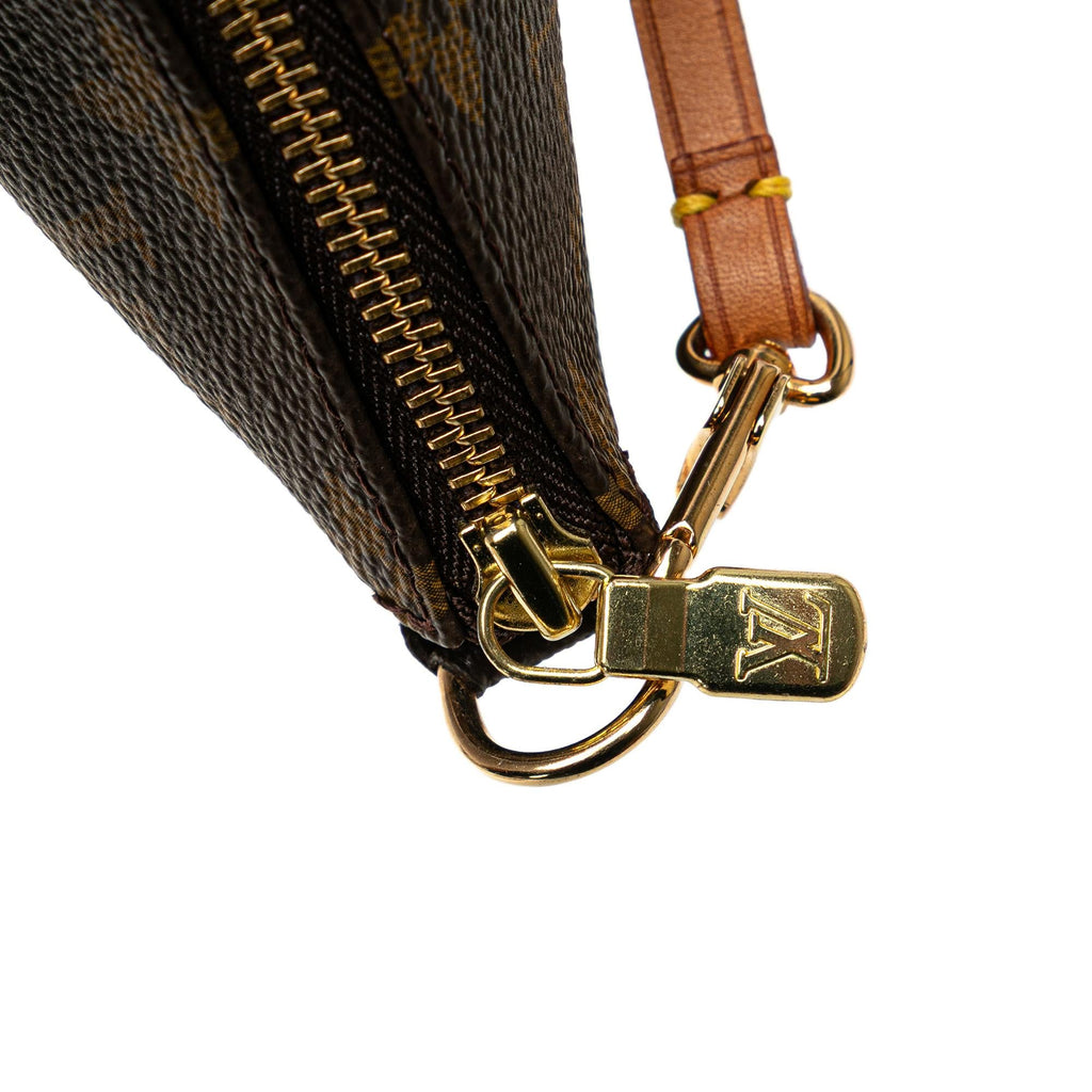 Louis Vuitton Monogram Pochette Accessoires