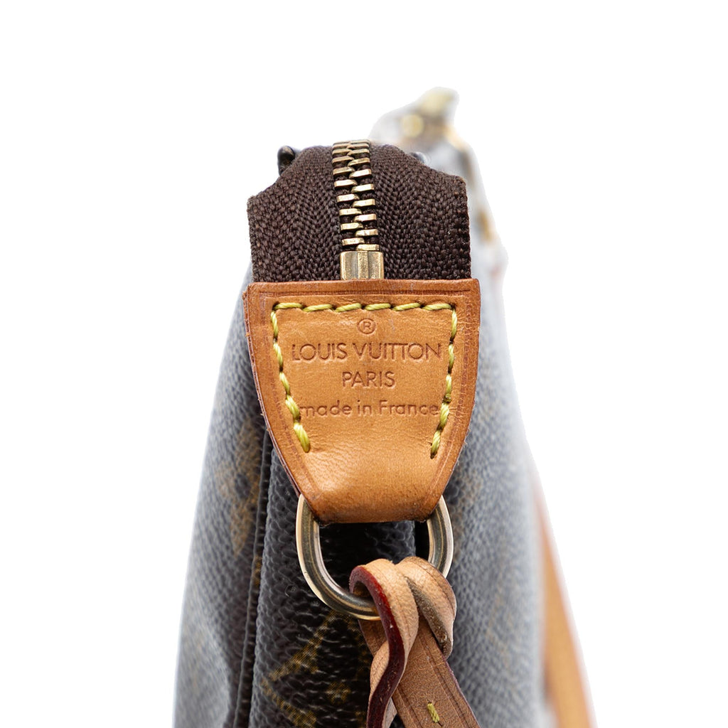 Louis Vuitton Monogram Pochette Accessoires