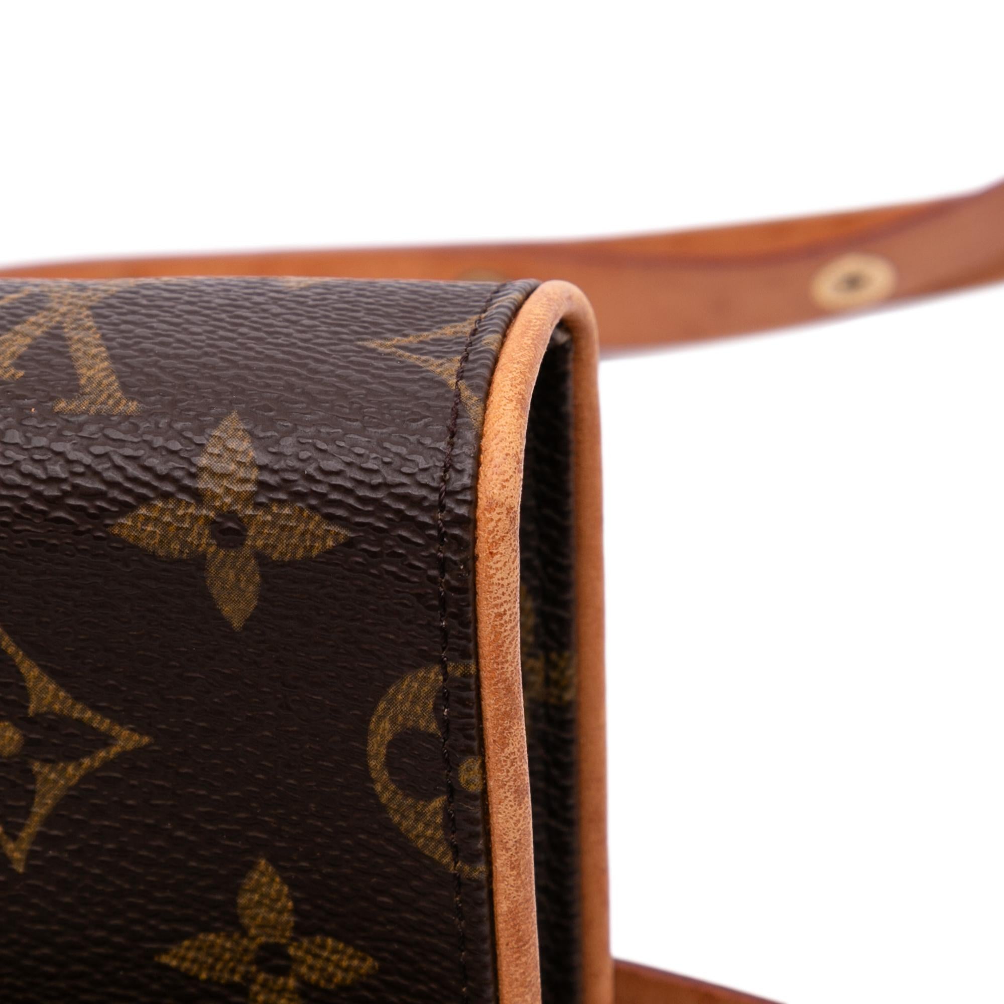 Louis Vuitton Monogram Pochette Florentine