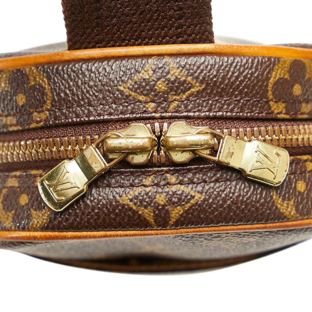 Louis Vuitton Monogram Pochette Gange (SHG-DH7krZ)