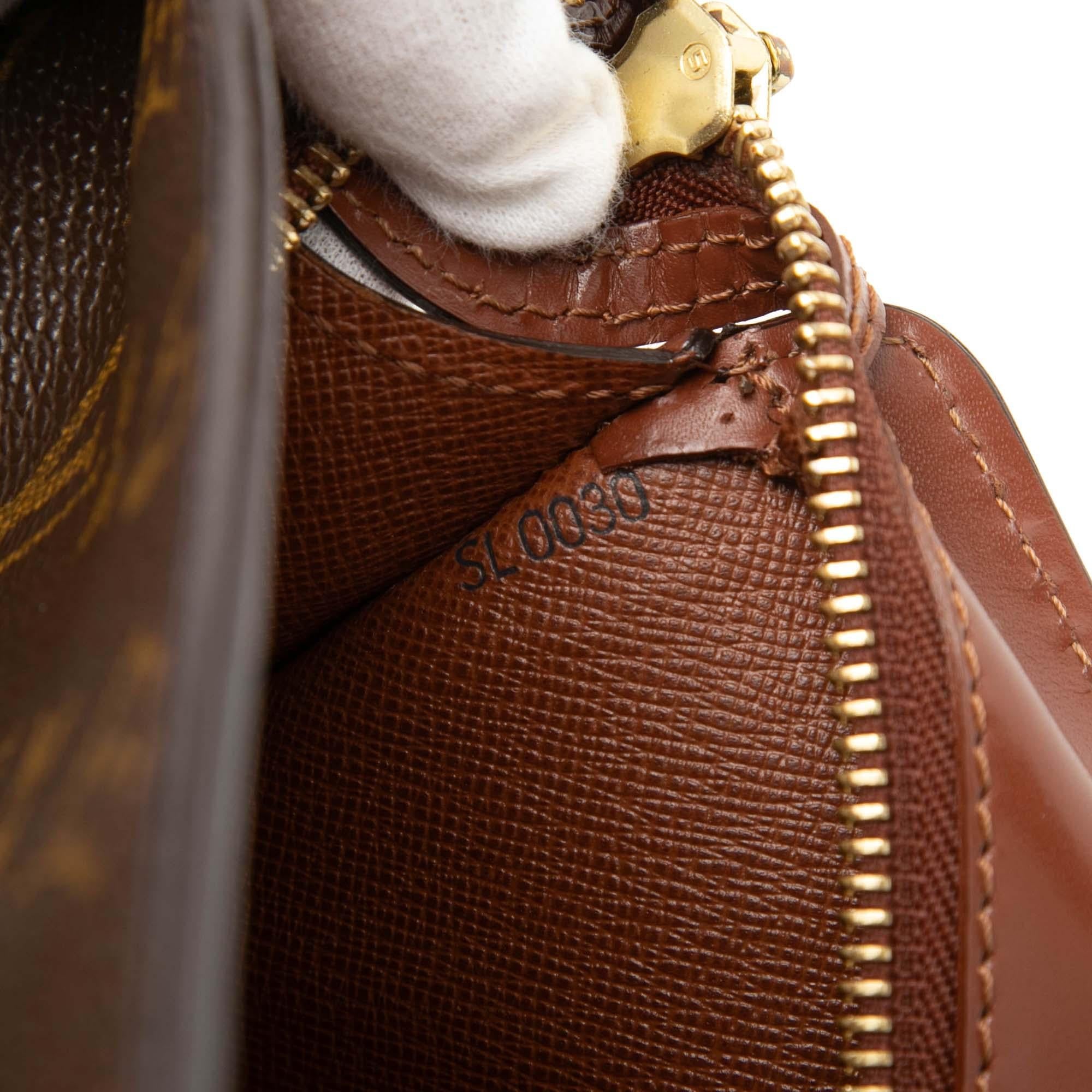Louis Vuitton Monogram Pochette Homme