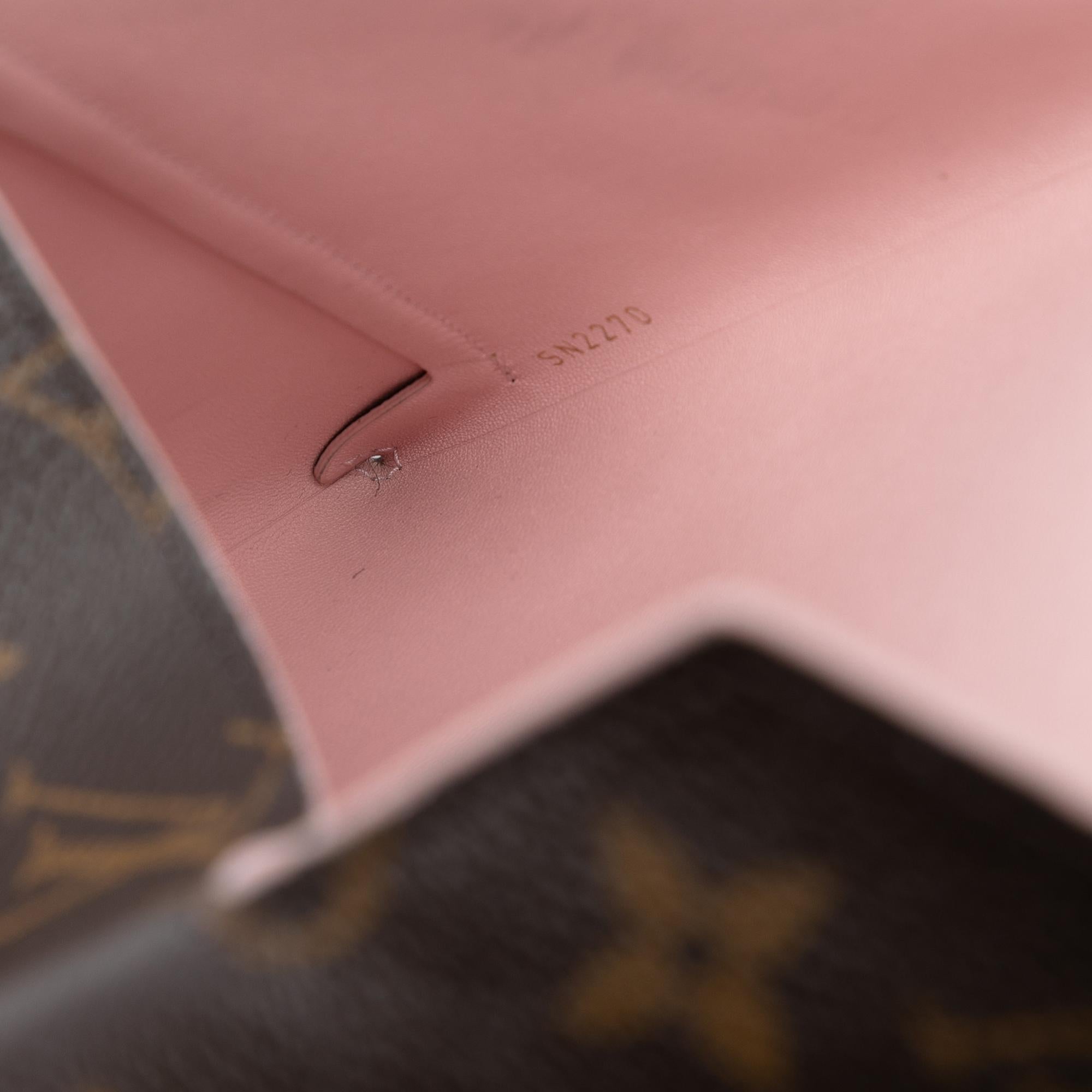 Louis Vuitton Monogram Pochette Kirigami GM