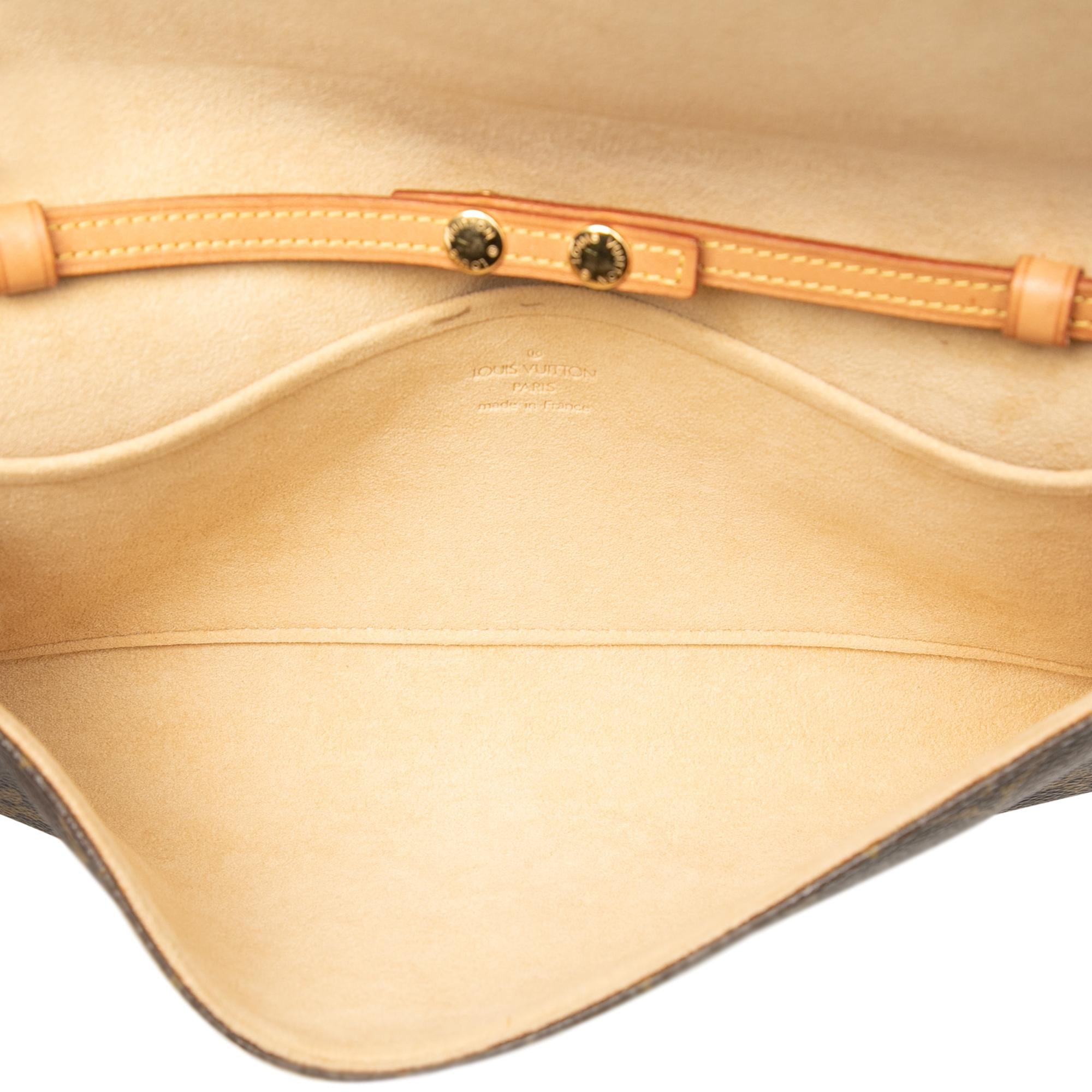 Louis Vuitton Monogram Pochette Twin GM