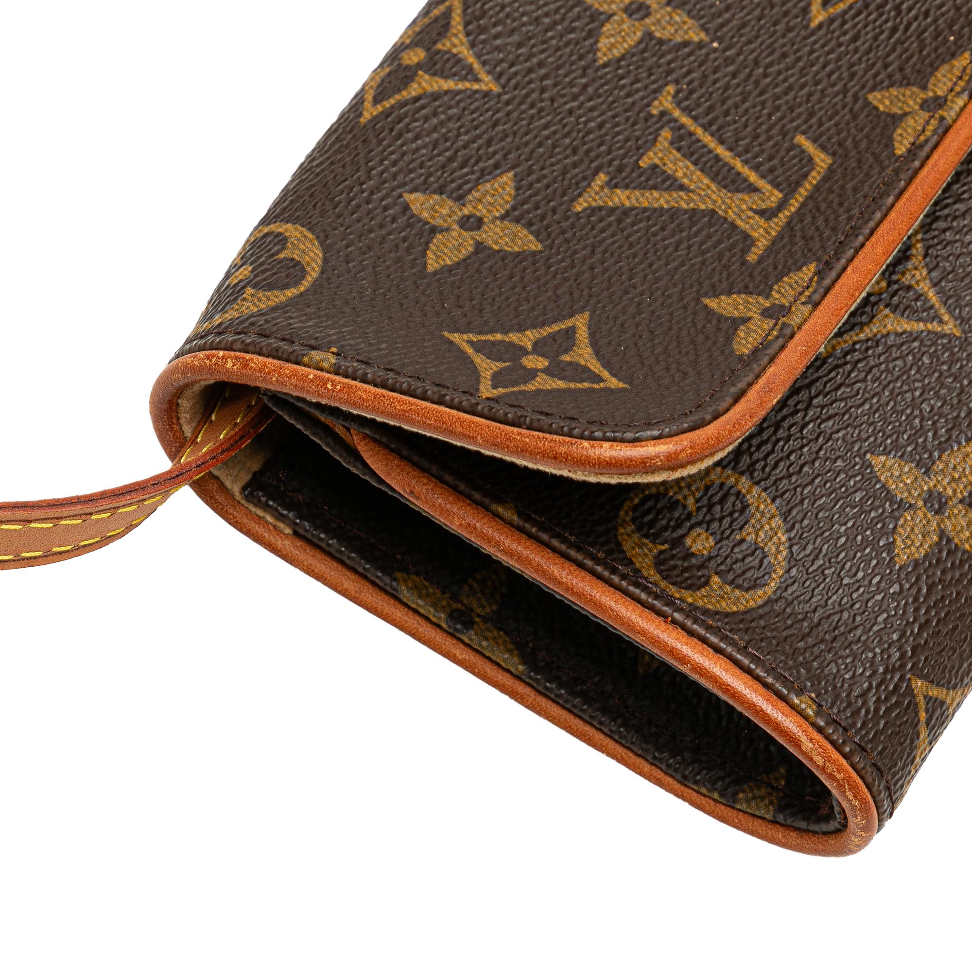 Louis Vuitton Monogram Pochette Twin PM