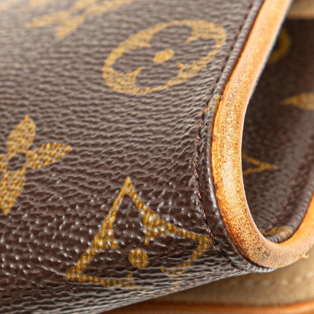 Louis Vuitton Monogram Pochette Twin PM