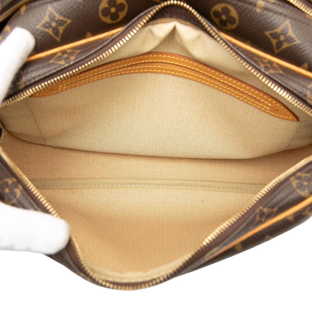Louis Vuitton Monogram Reporter PM