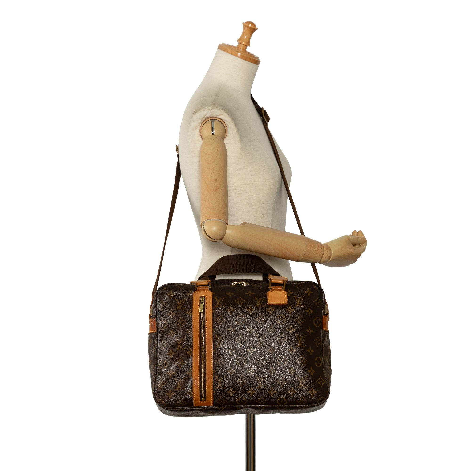 Louis Vuitton Monogram Sac Bosphore