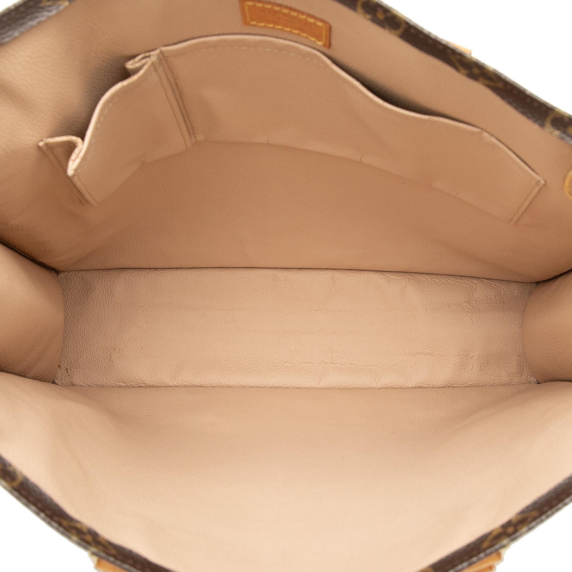 Louis Vuitton Monogram Sac Plat