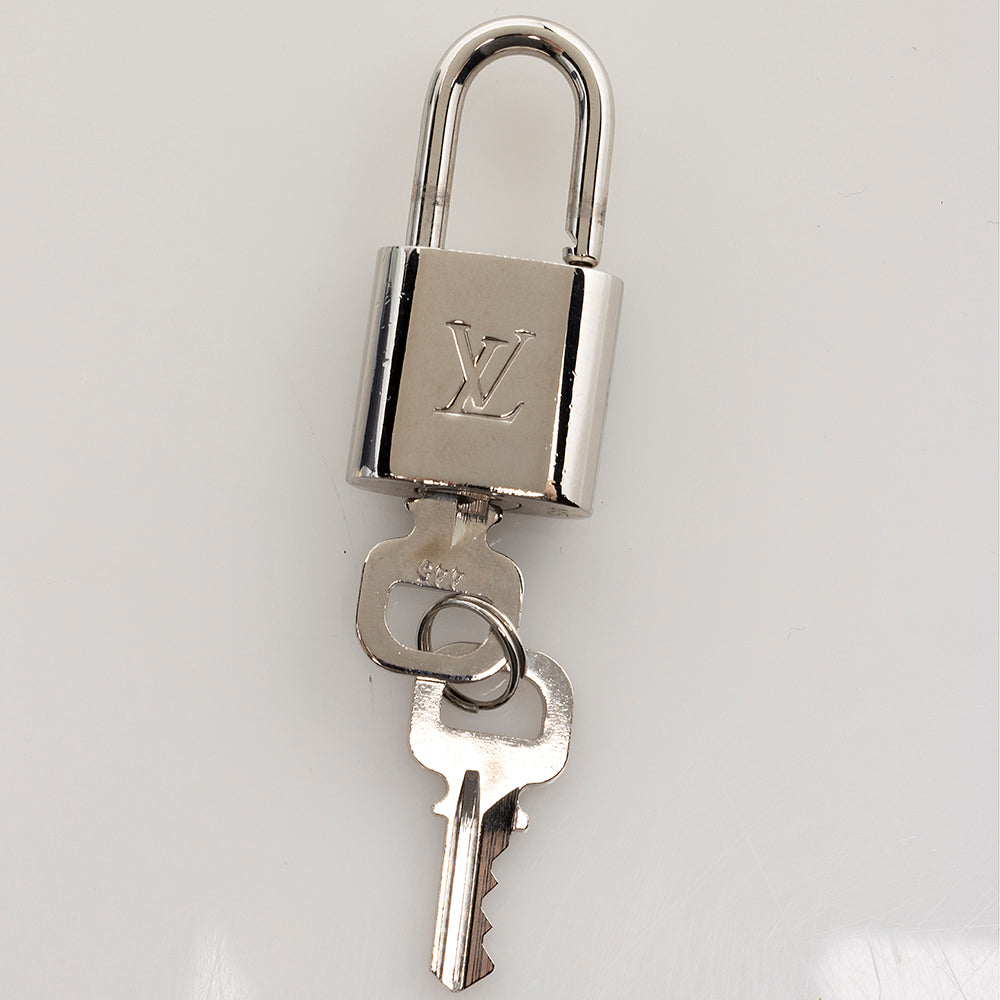 Louis Vuitton Monogram Satellite Bandouliere Keepall 50 Duffel Bag (SHF-20808)