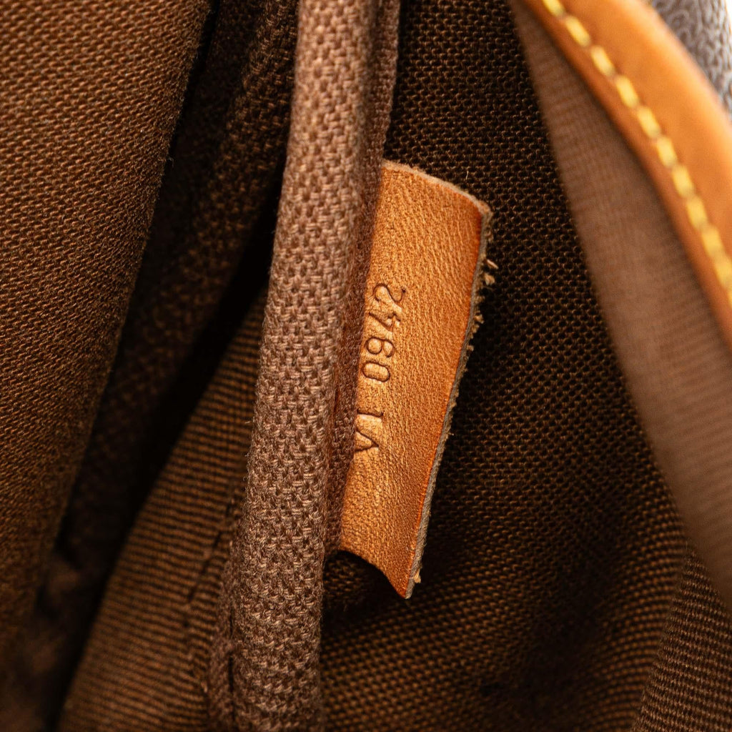 Louis Vuitton Monogram Saumur 30