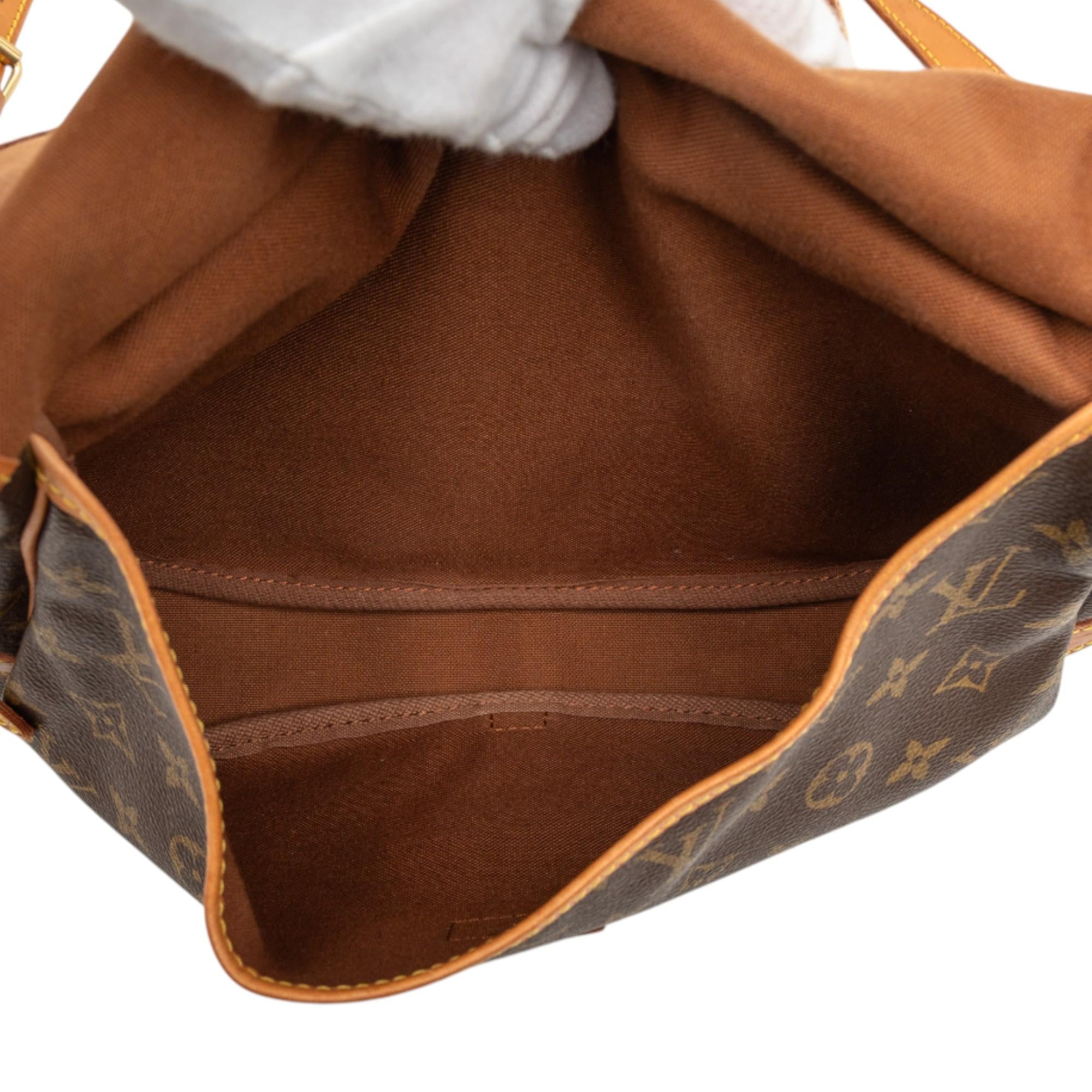 Louis Vuitton Monogram Saumur 30