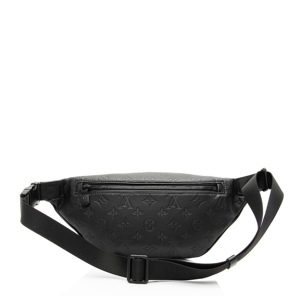 Louis Vuitton Monogram Shadow Discovery Bumbag