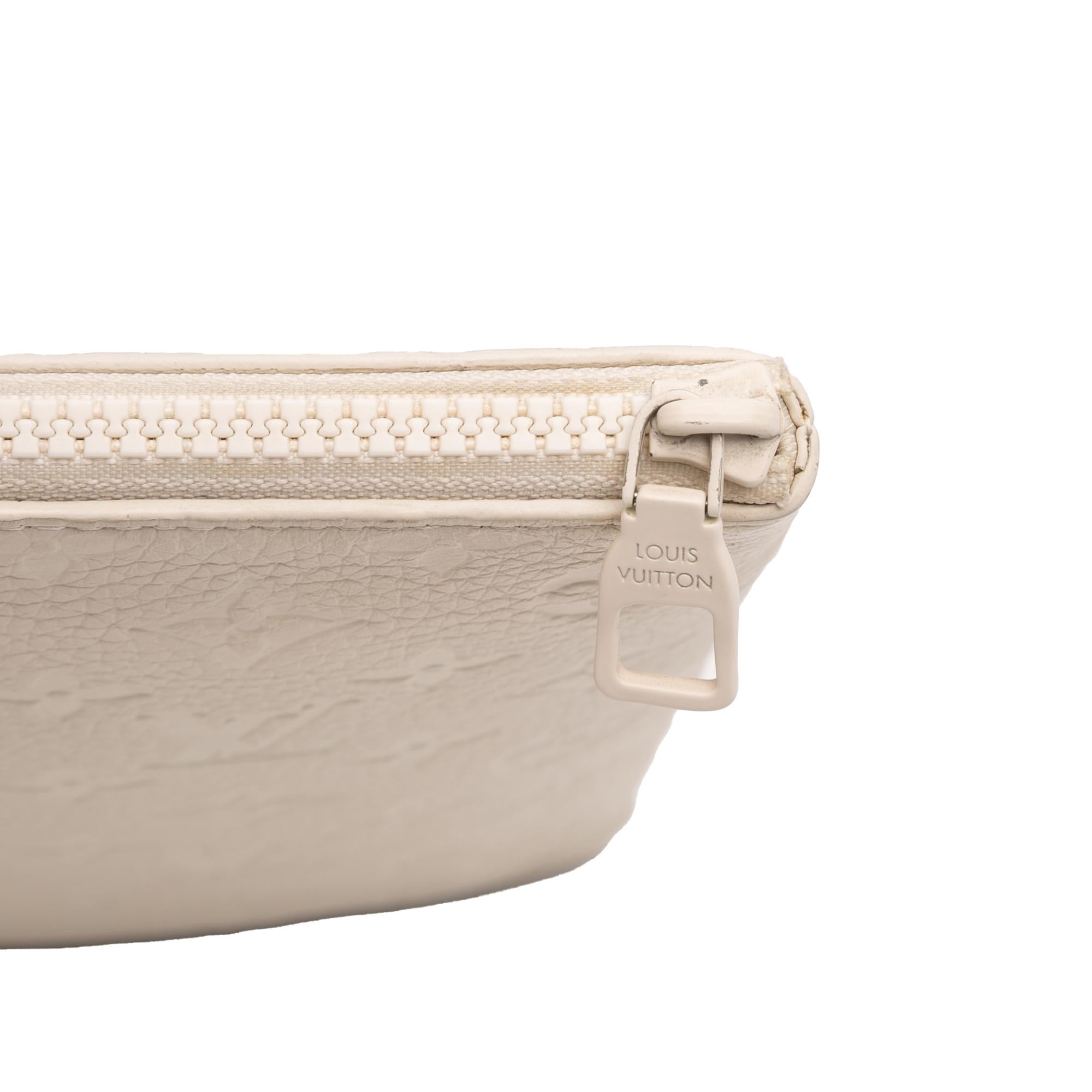 Louis Vuitton Monogram Taurillon A4 Pouch