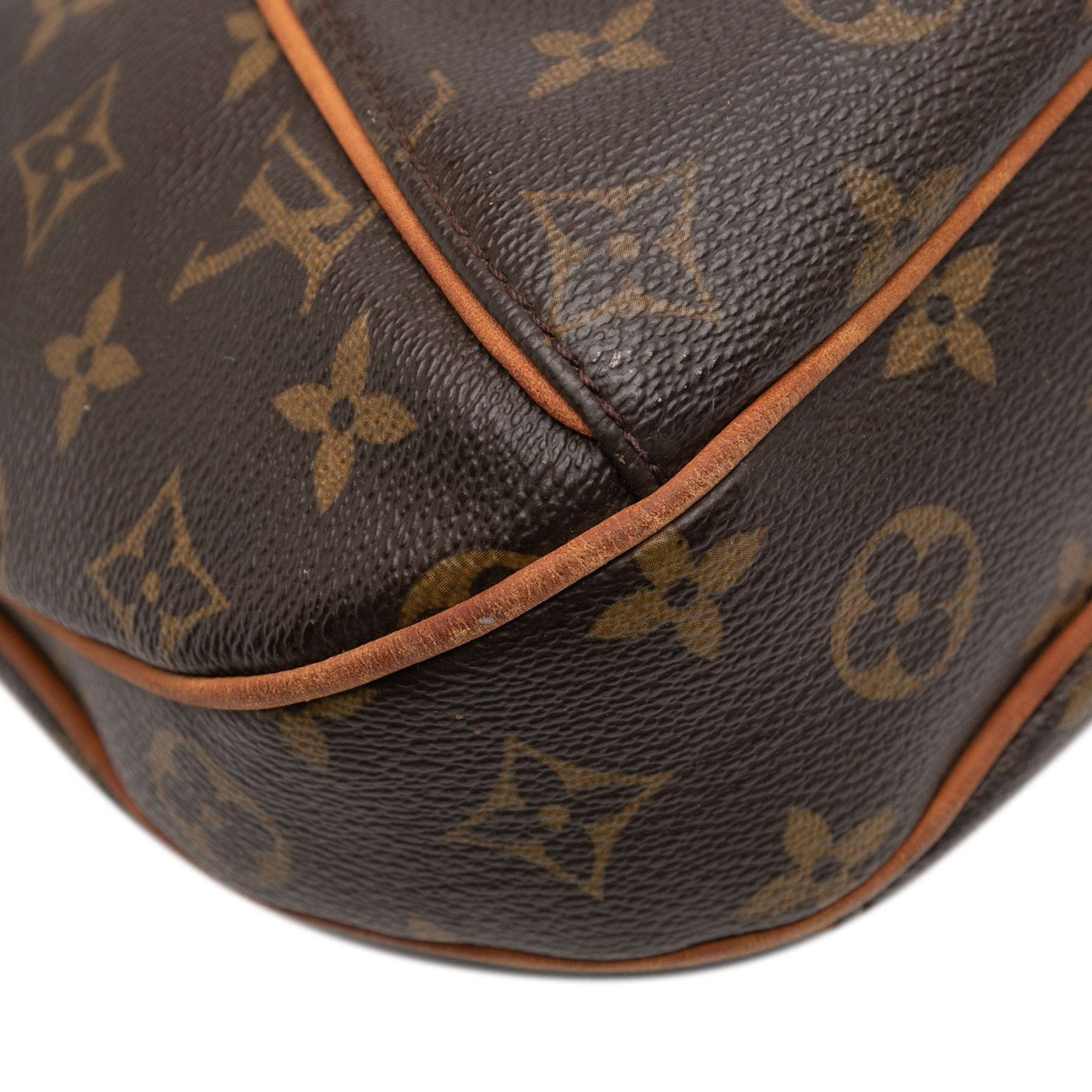 Louis Vuitton Monogram Thames PM