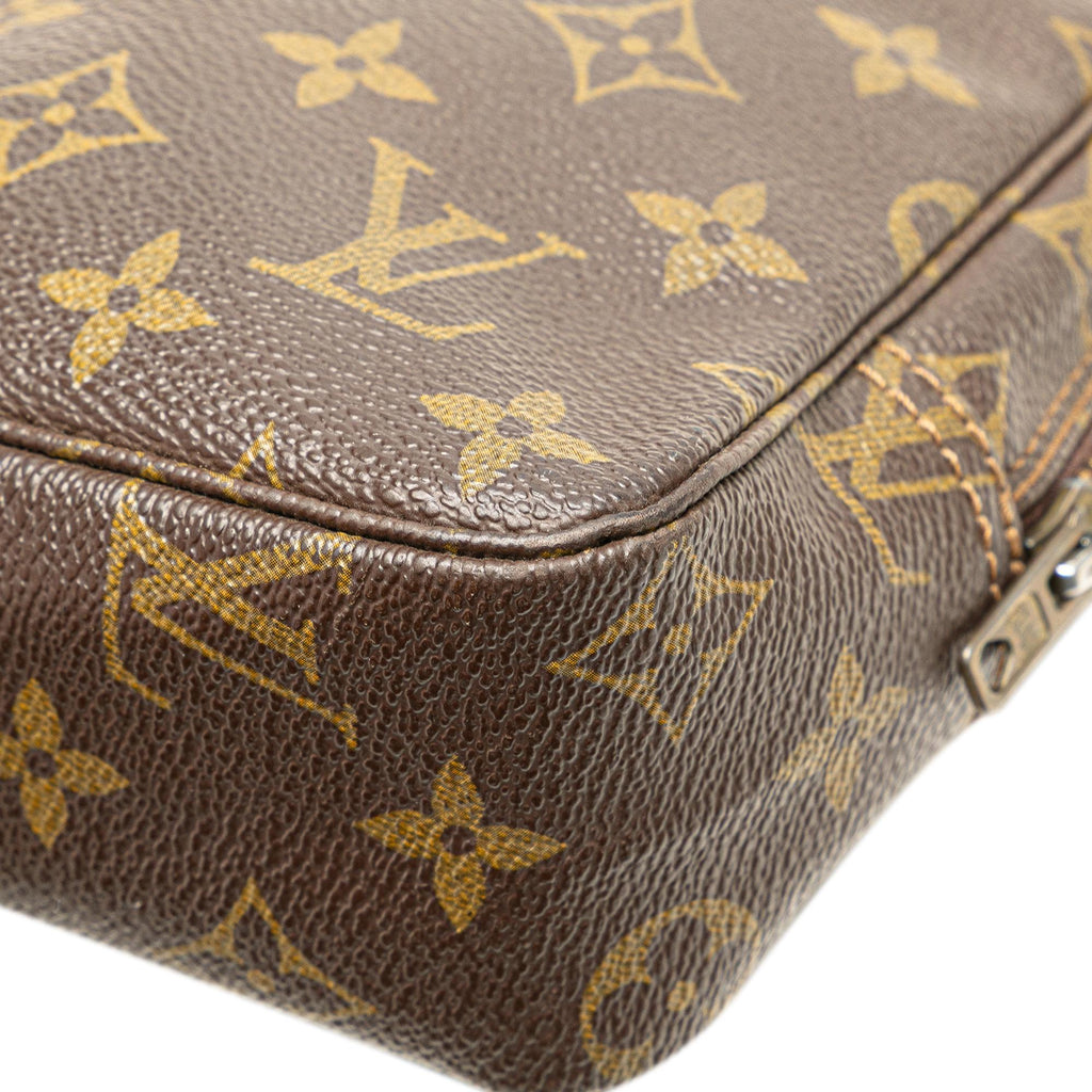 Louis Vuitton Monogram Trousse Toilette 23