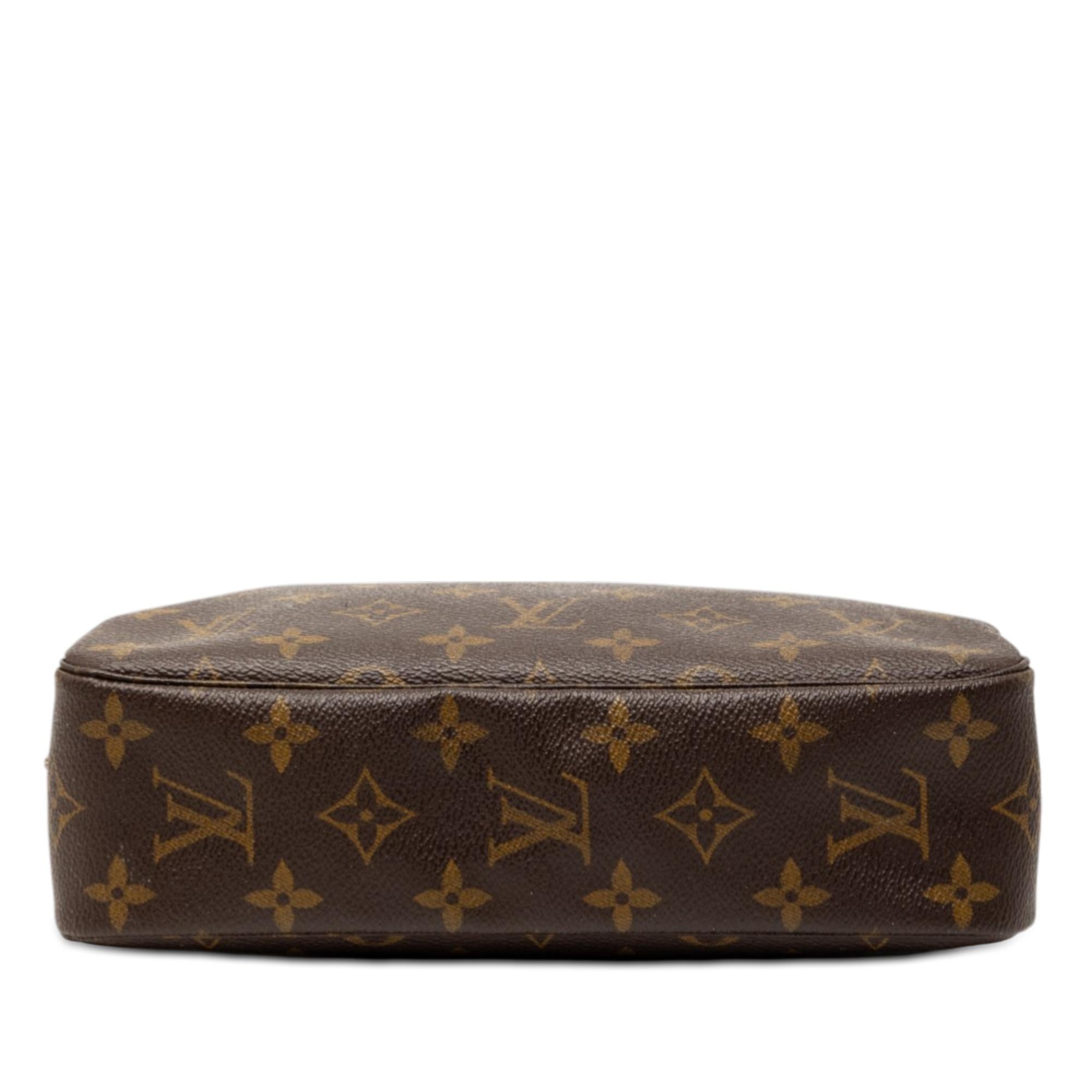 Louis Vuitton Monogram Trousse Toilette 23