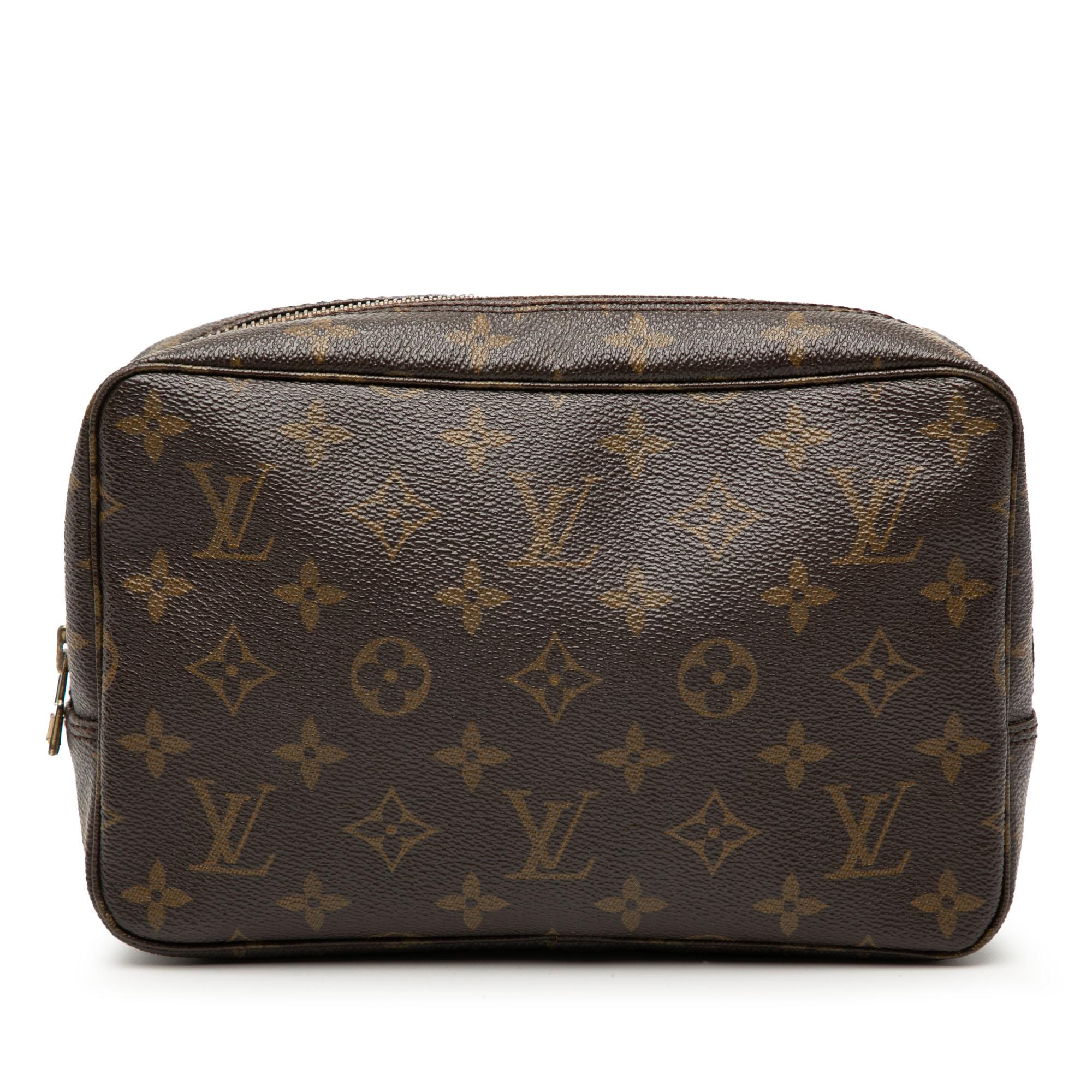 Louis Vuitton Monogram Trousse Toilette 23