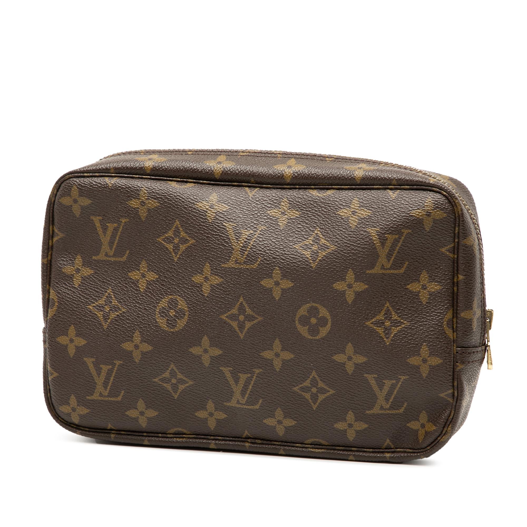 Louis Vuitton Monogram Trousse Toilette 23