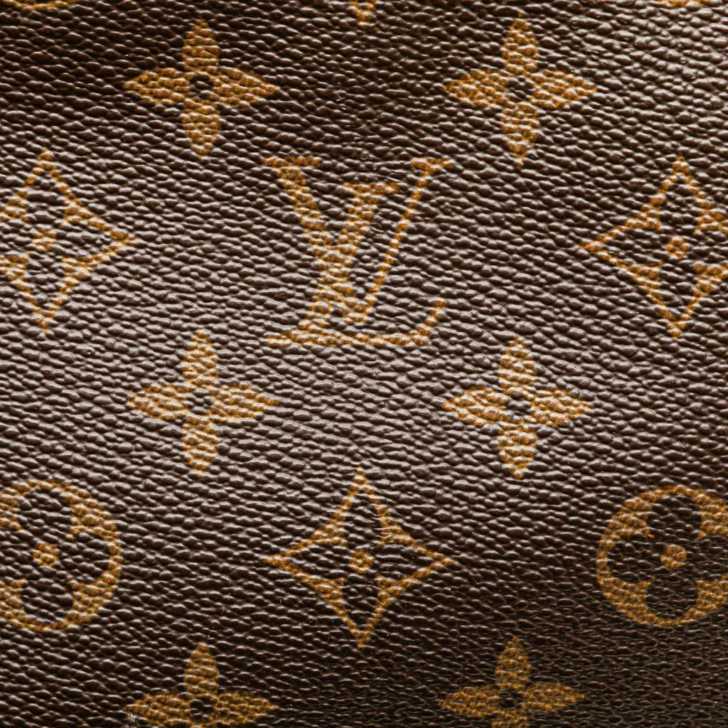 Louis Vuitton Monogram Trousse Toilette 28