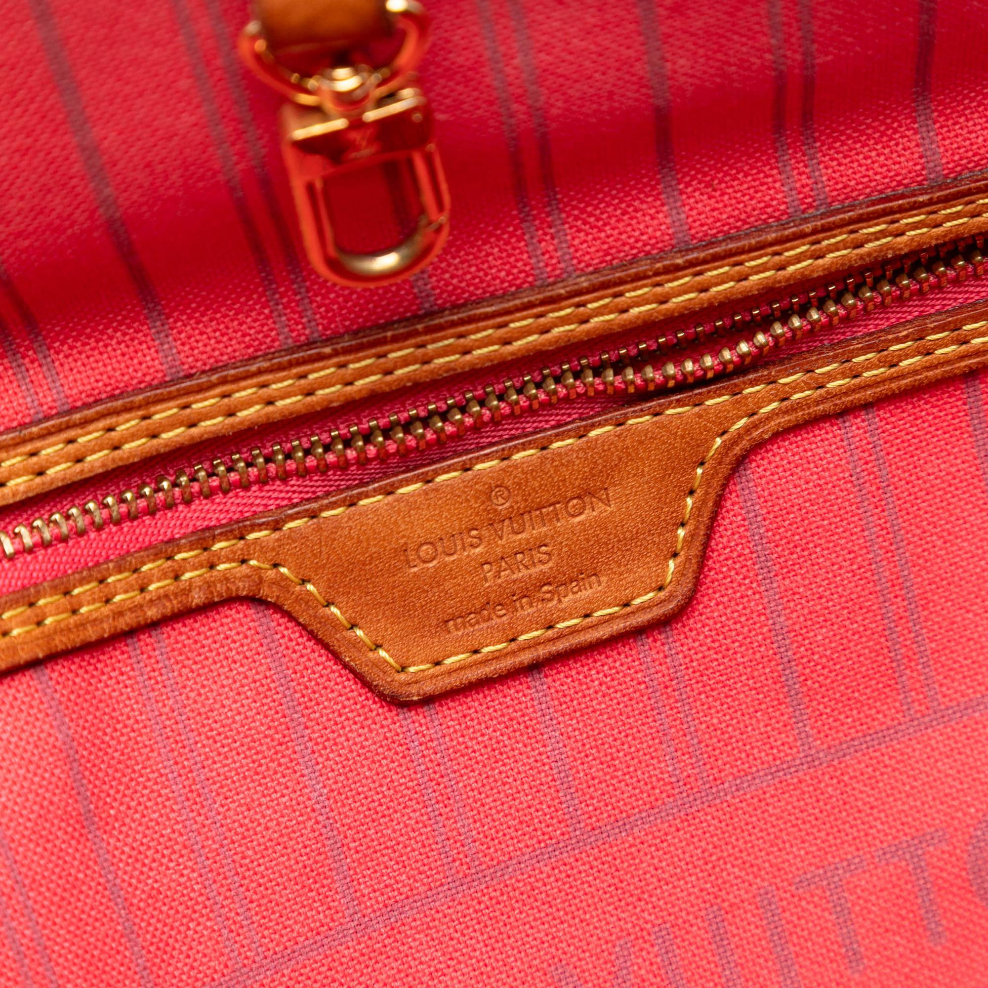 Louis Vuitton Monogram V Neverfull MM