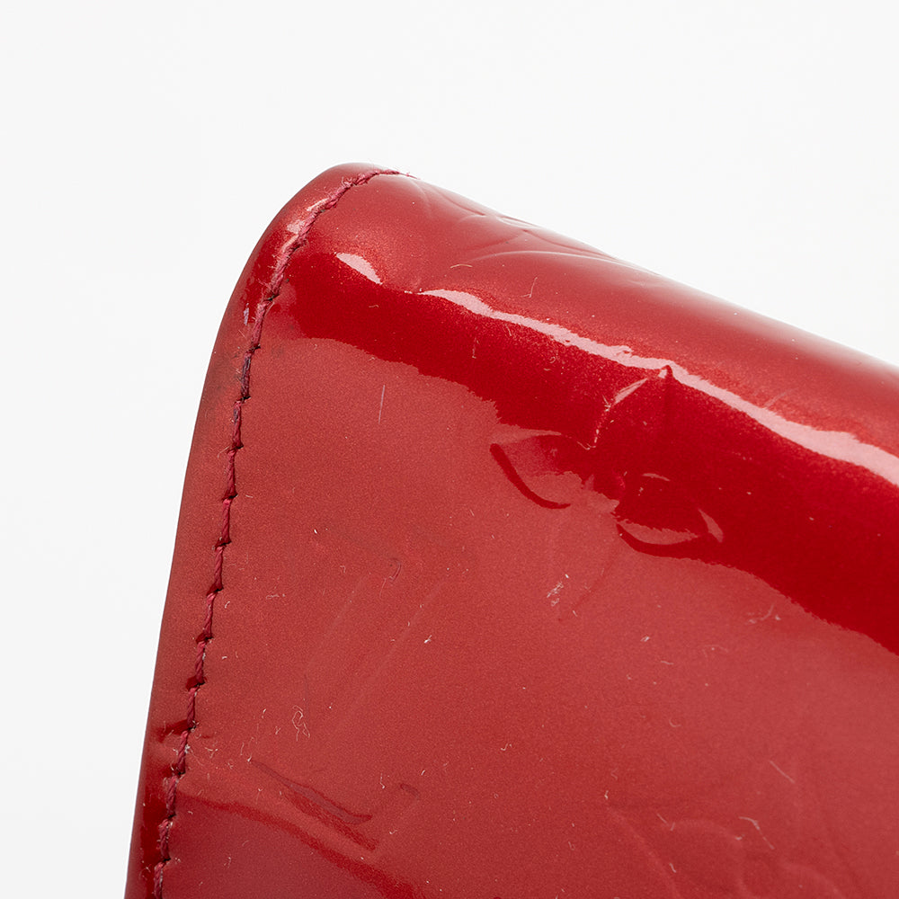 Louis Vuitton Monogram Vernis Bel Air Clutch (SHF-22065)