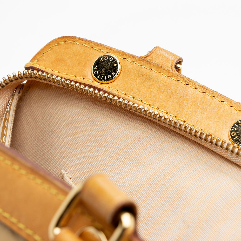 Louis Vuitton Monogram Vernis Brea MM Satchel (SHF-21419)