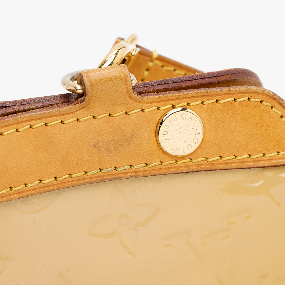 Louis Vuitton Monogram Vernis Brea MM Satchel (SHF-21419)