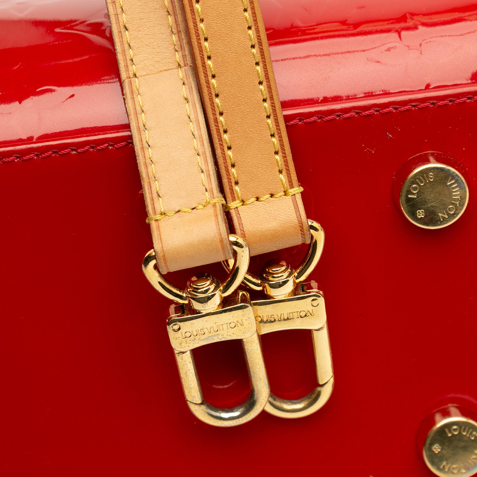 Louis Vuitton Monogram Vernis Brea MM