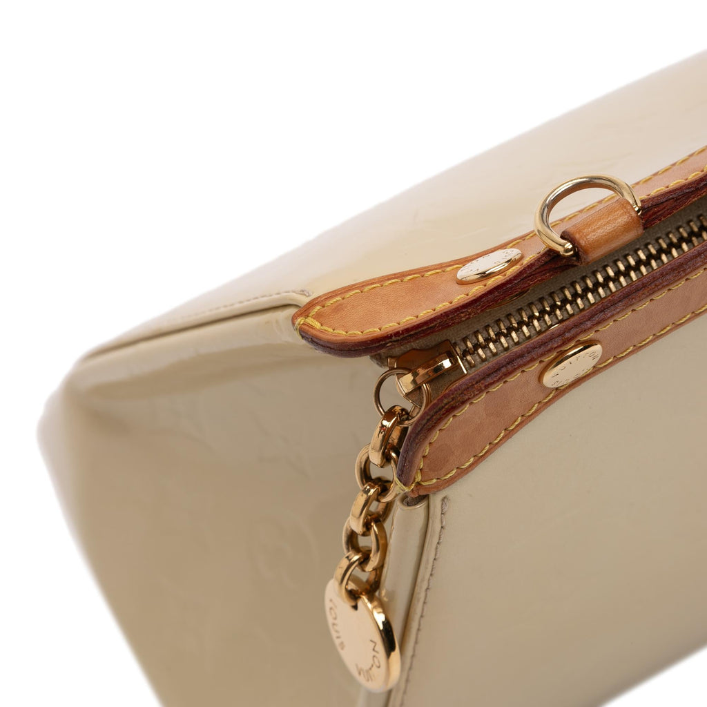 Louis Vuitton Monogram Vernis Brea MM