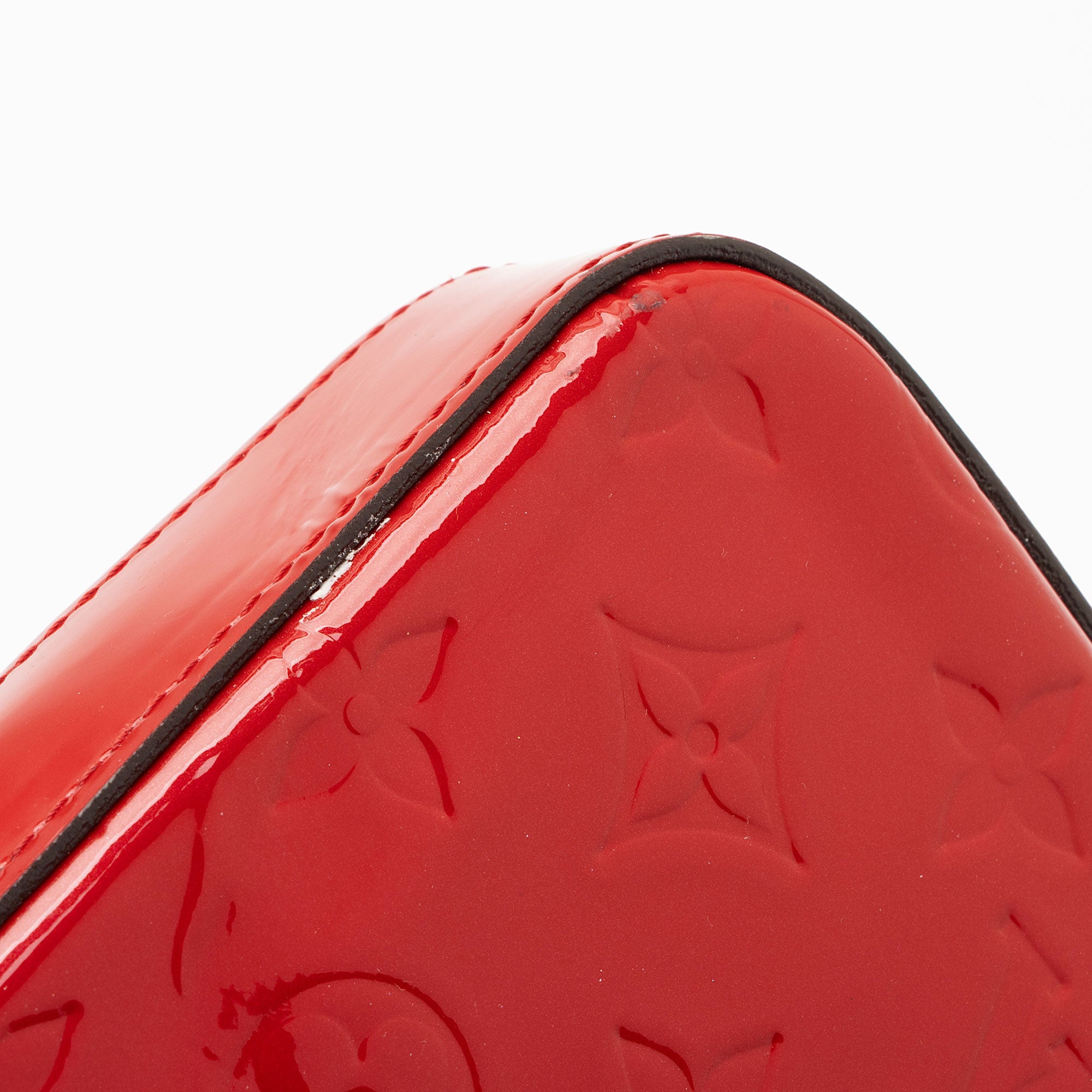 Louis Vuitton Monogram Vernis Felicie Pochette (SHF-LyHMwo)