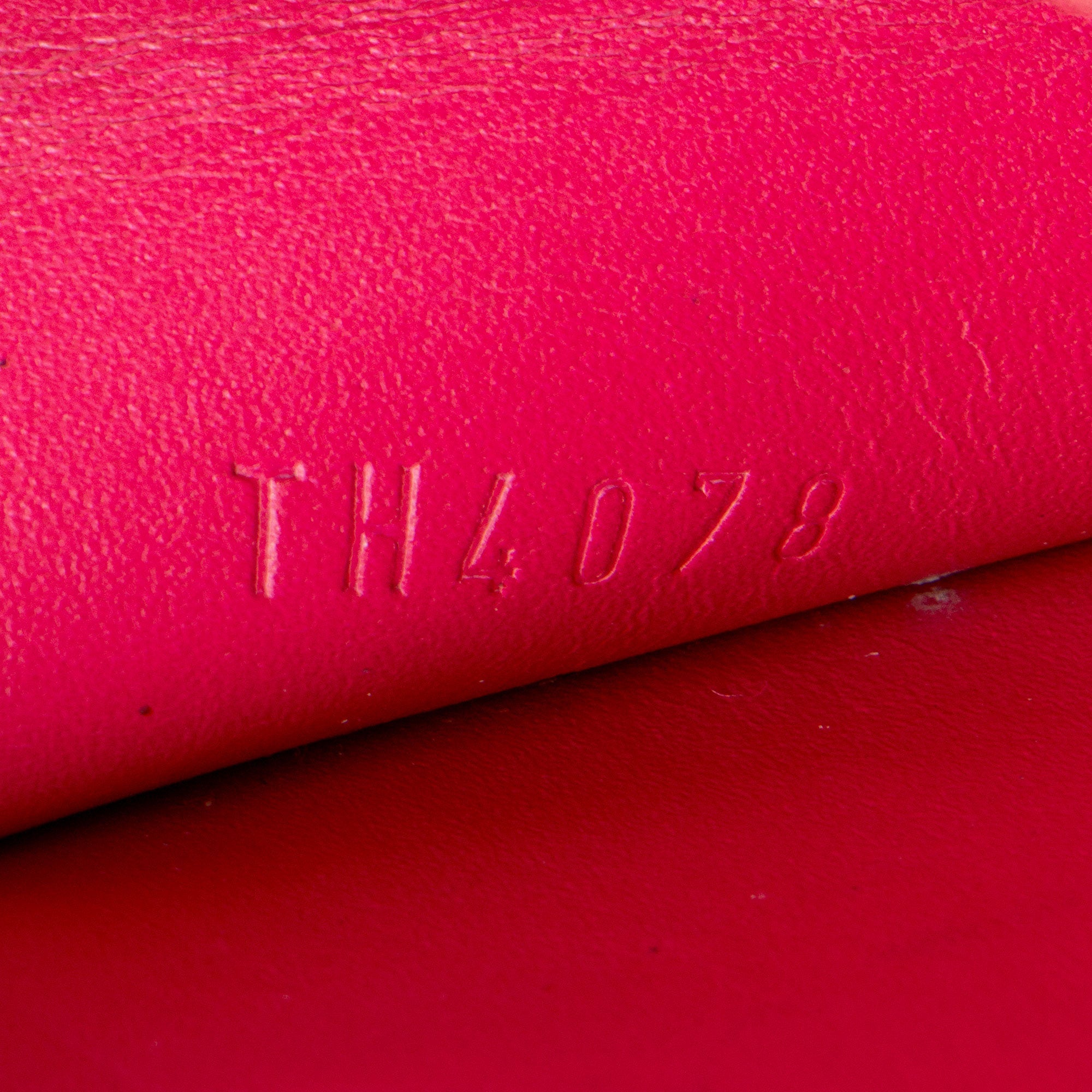 Louis Vuitton Monogram Vernis Heart Coin Wallet
