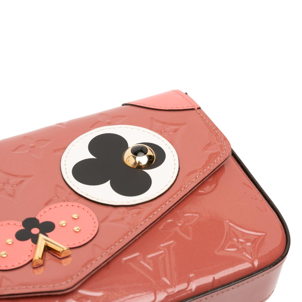 Louis Vuitton Monogram Vernis Pochette Felicie Valentine Dog