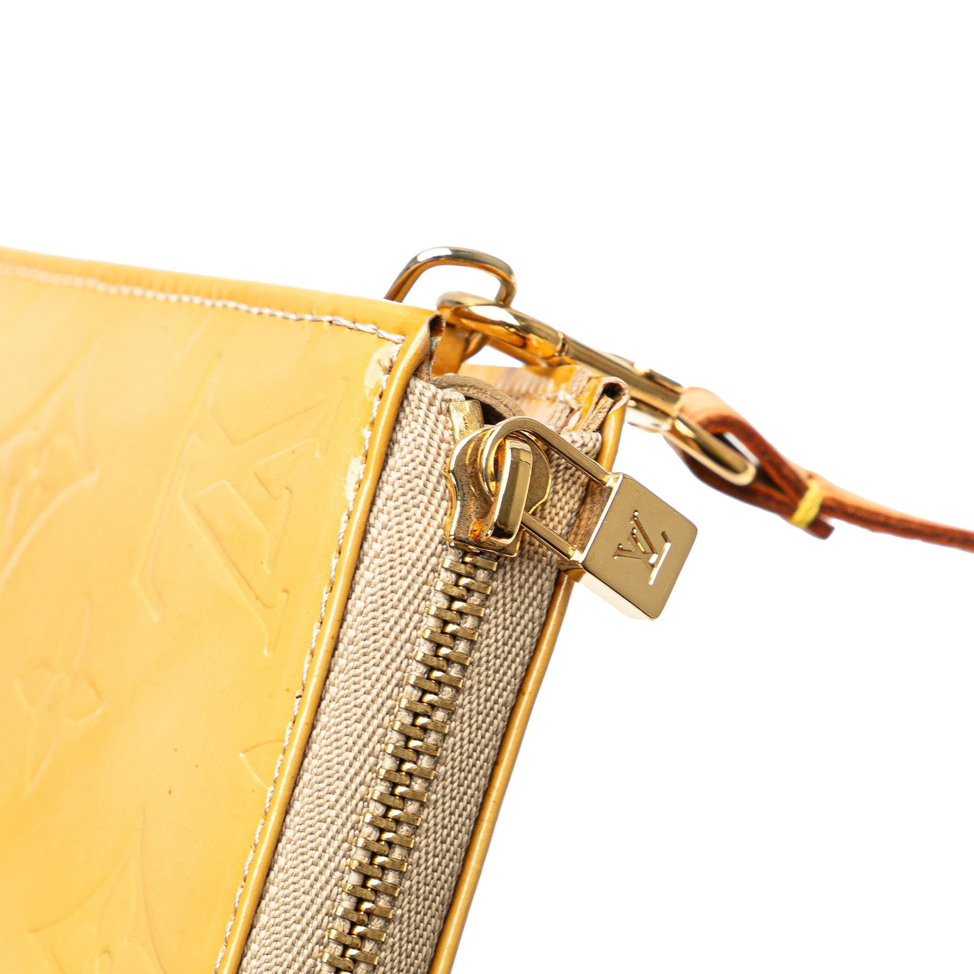 Louis Vuitton Monogram Vernis Pochette Lexington