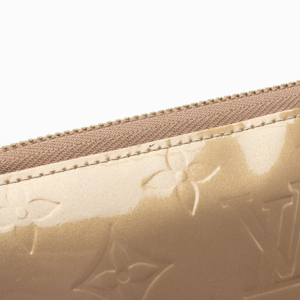 Louis Vuitton Monogram Vernis Zippy Wallet