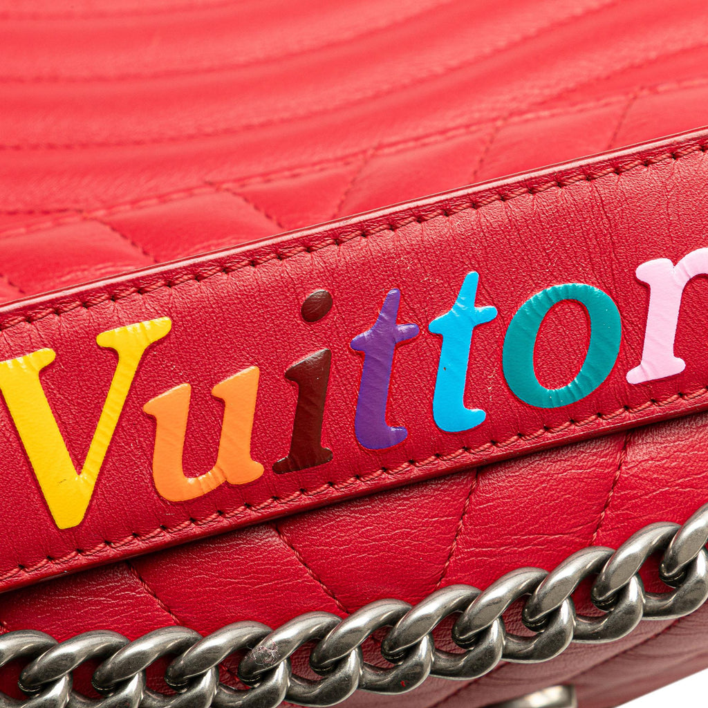 Louis Vuitton New Wave Chain Bag MM