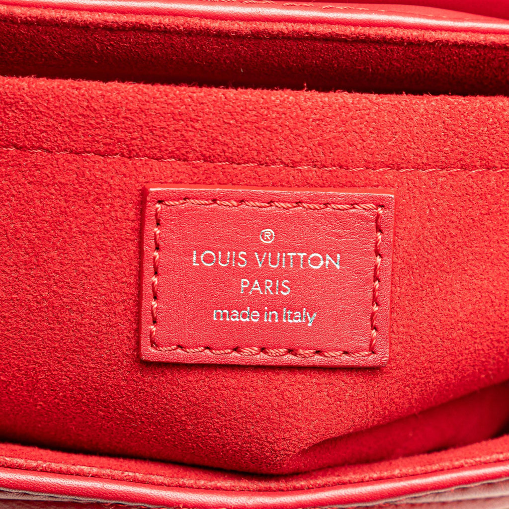 Louis Vuitton New Wave Chain Bag MM
