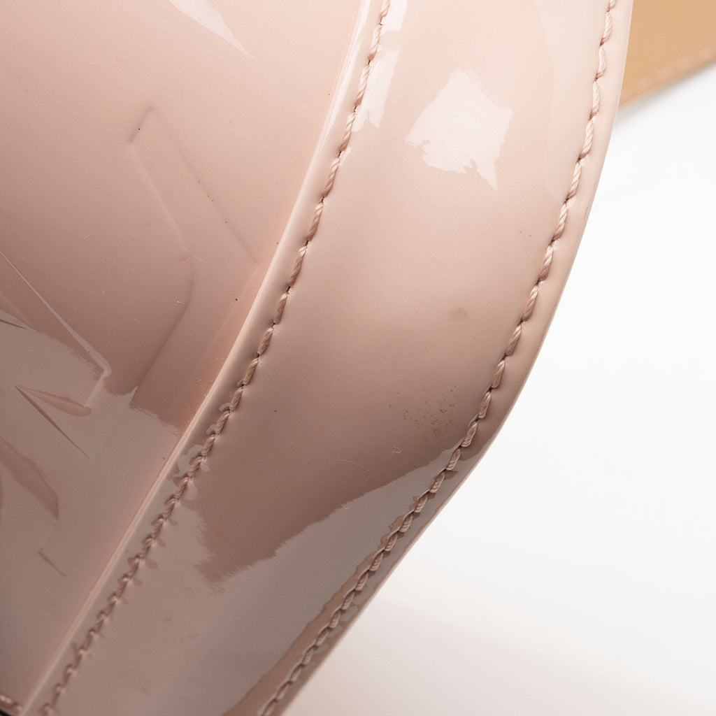 Louis Vuitton Patent Leather Alma BB Satchel (SHF-NVyByb)
